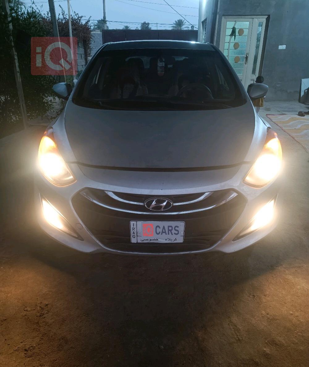 هیۆندای ئەلەنترا